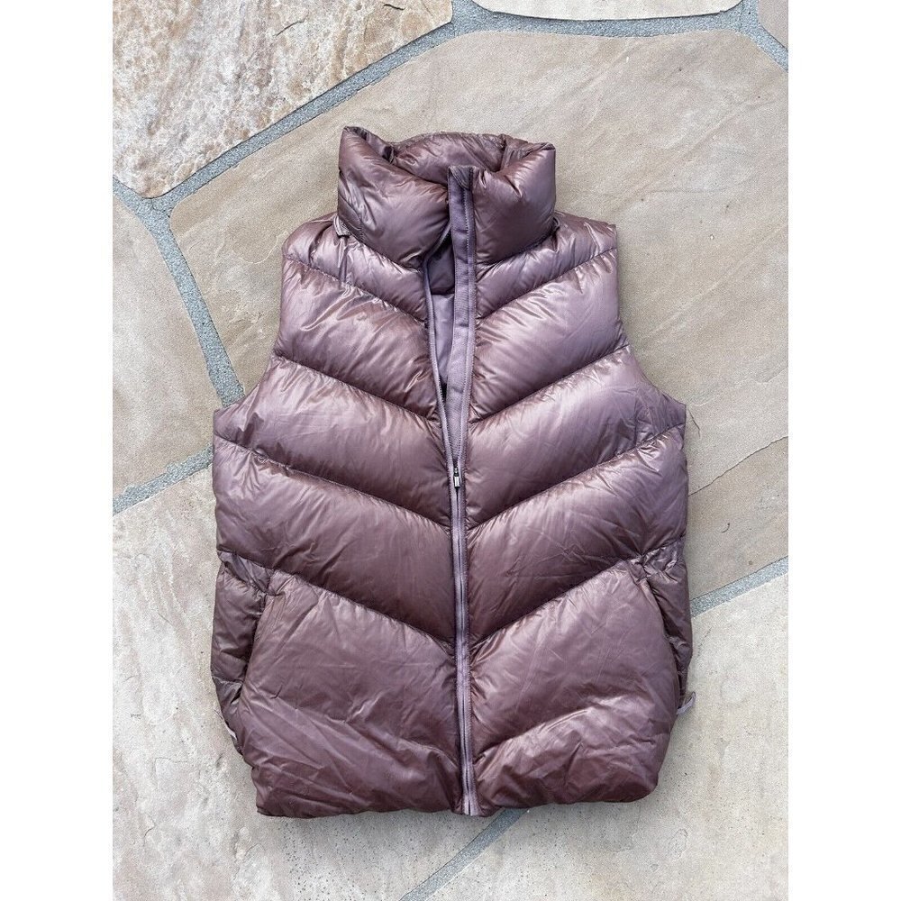 Athleta Lofty Down Vest, Dogwood Mauve SIZE M       #486244 T0217